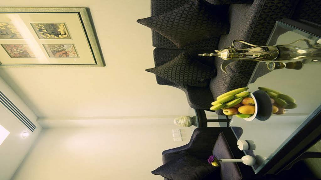 Sanam Hotel Suites - Riadh Exterior foto